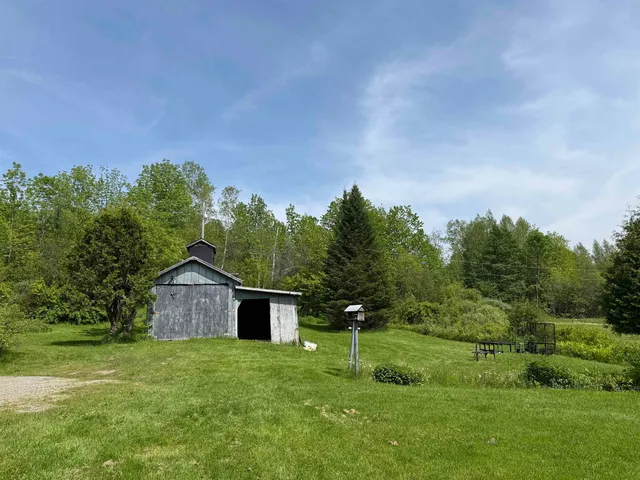 $375,000 | 196 Lafayette Road, Starksboro, VT 05443