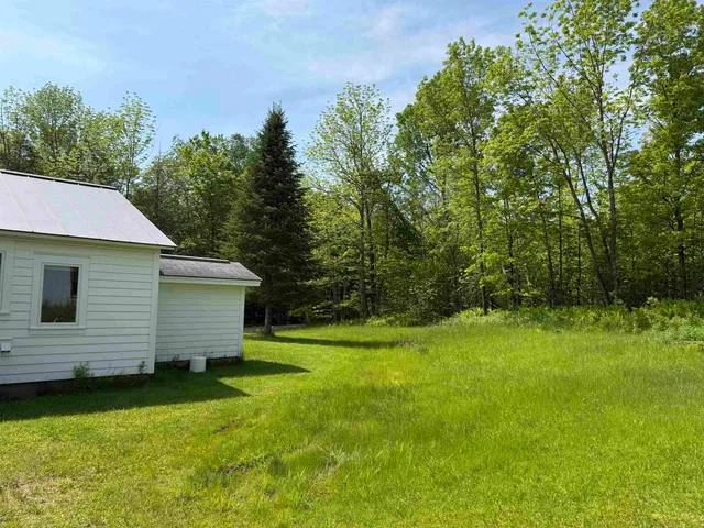 $375,000 | 196 Lafayette Road, Starksboro, VT 05443