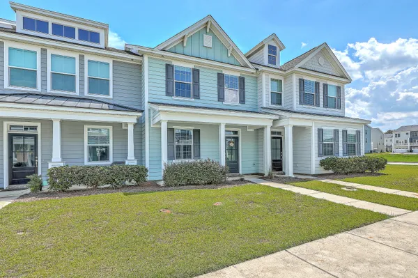 $284,700 | 602 Ravensridge Lane, Moncks Corner, SC 29461