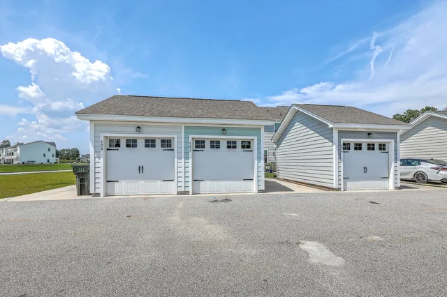 $284,900 | 602 Ravensridge Lane, Moncks Corner, SC 29461