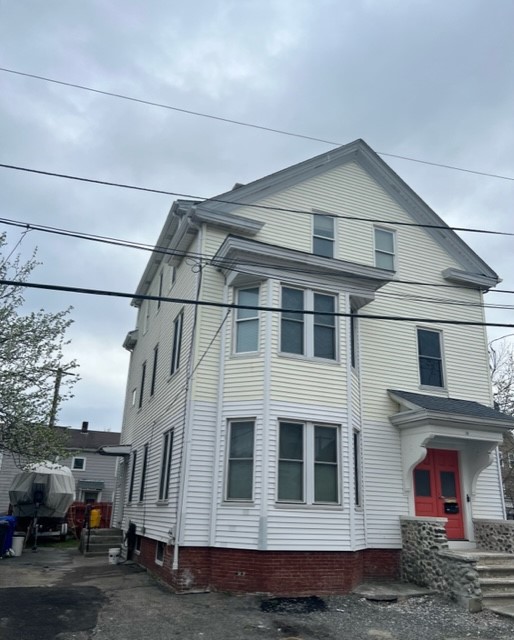 16 Carson Street Pawtucket, RI 02860 - Photo 2 of 18
