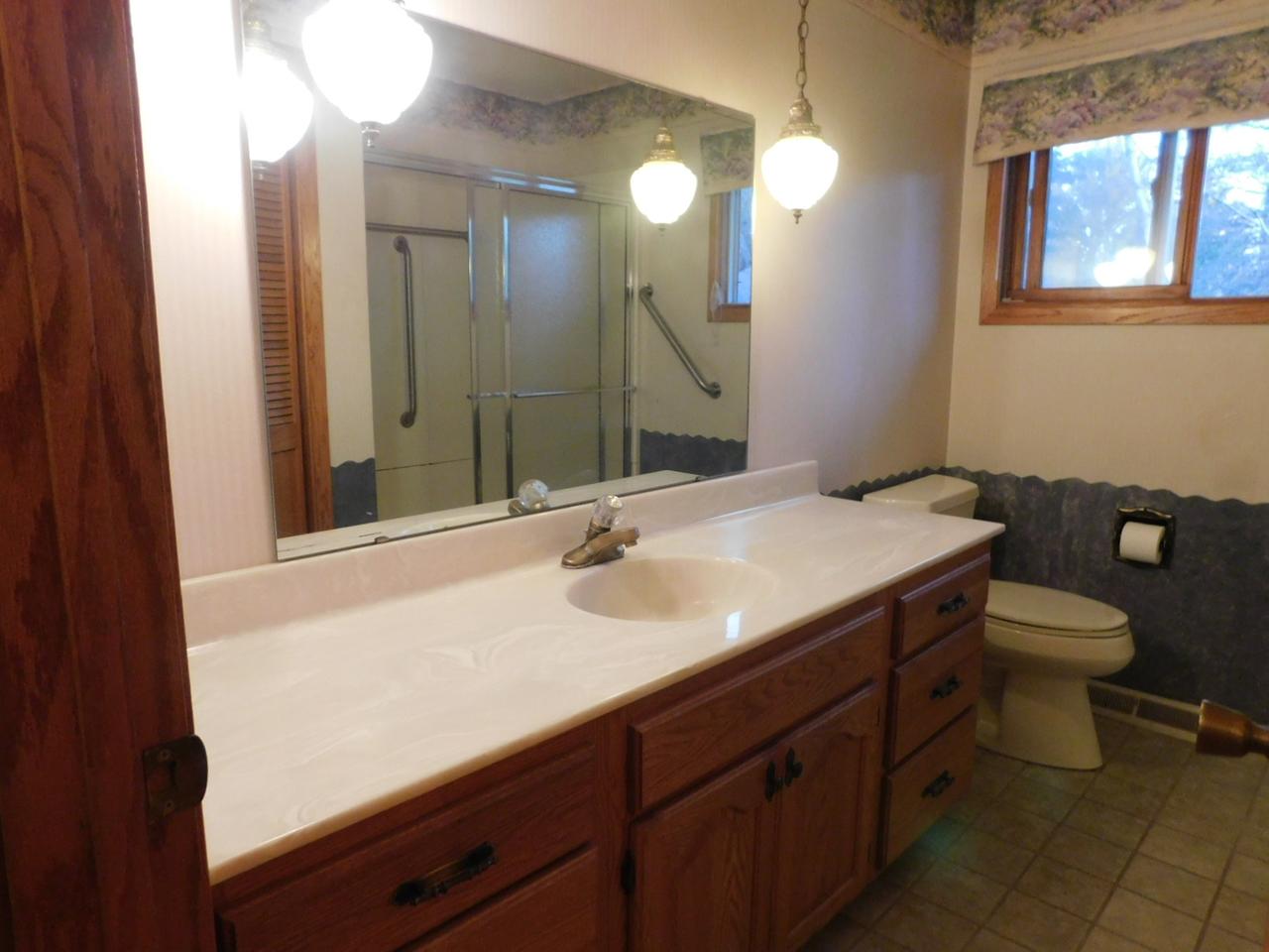 501 East Riverside Avenue Merrill, WI 54452 - Photo 8 of 19 Gallery Image 8