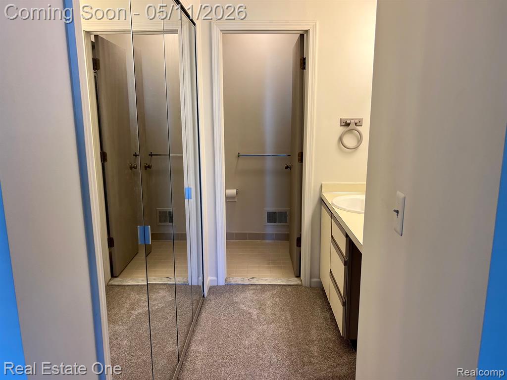 1629 Glenbrooke Court Rochester Hills, MI 48307 - Photo 18 of 29