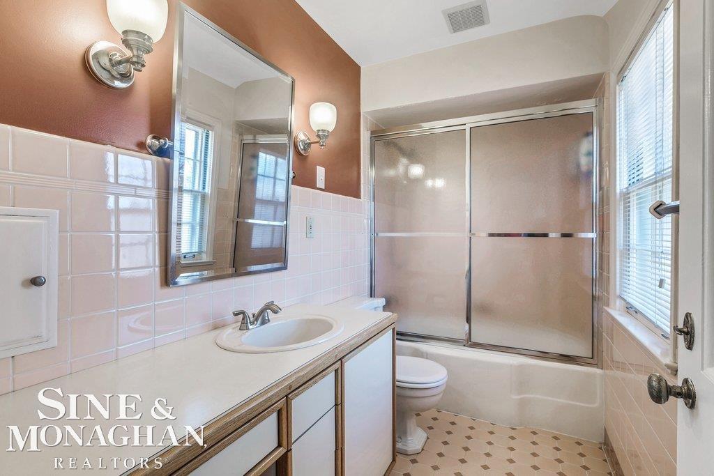 834 Westchester Road Grosse Pointe Park, MI 48230 - Photo 18 of 44