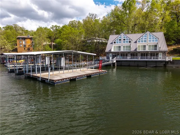 $895,000 | 898 Old Toy Lane, Osage Beach, MO 65065
