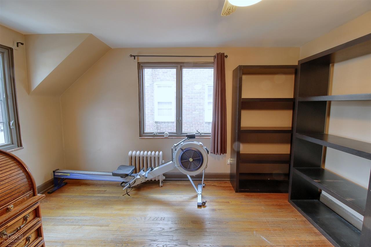 325 McMillan Road Grosse Pointe Farms, MI 48236 - Photo 20 of 31