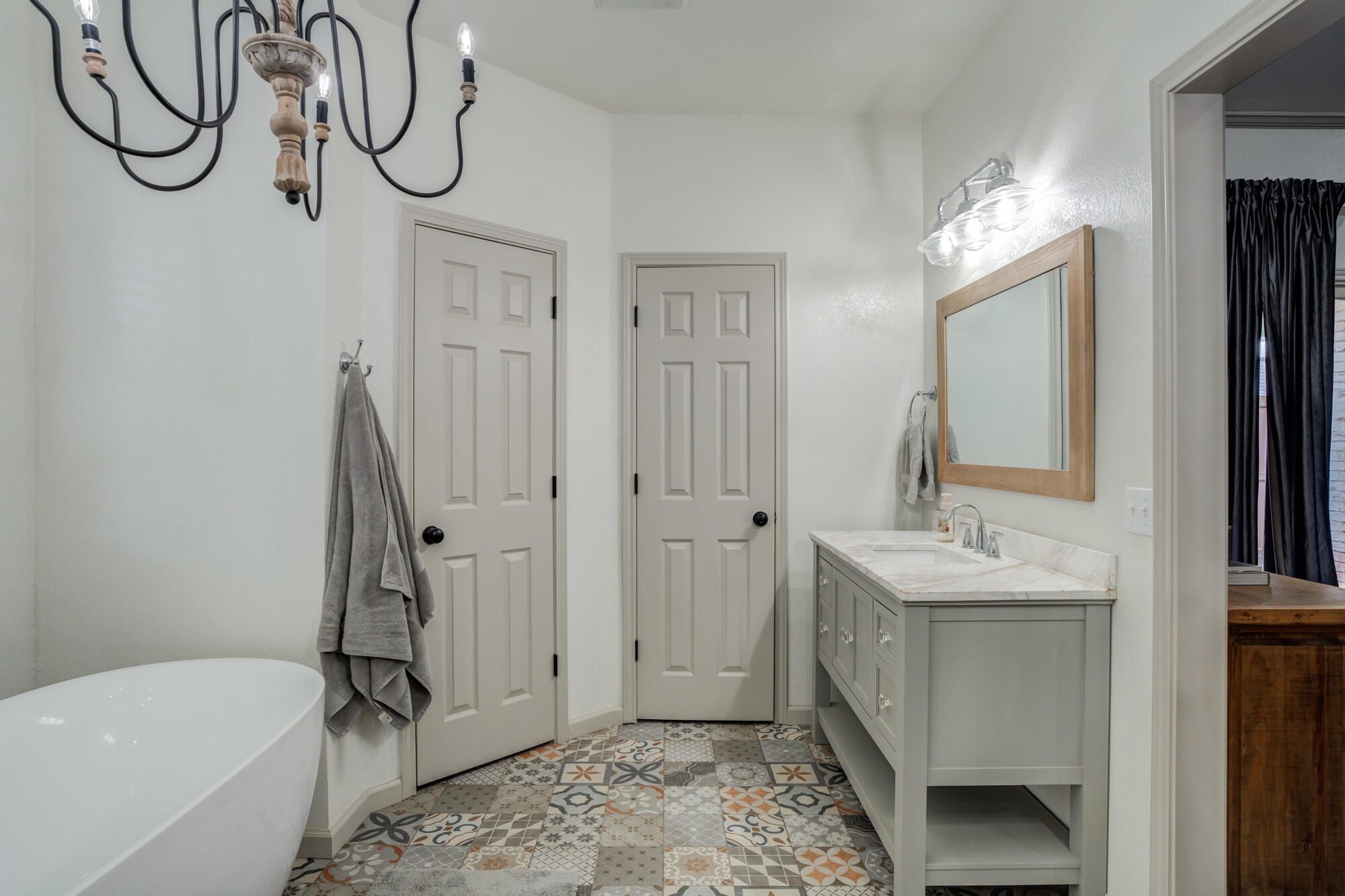 8506 Rochester Avenue Lubbock, TX 79424 - Photo 21 of 67 DSC03717_18_19_20_21