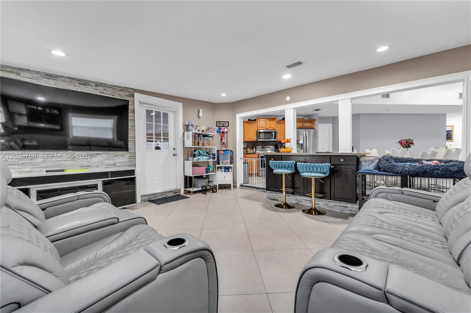 1721 Southwest 87th Terrace Miramar, FL 33025 - Photo 6 of 30