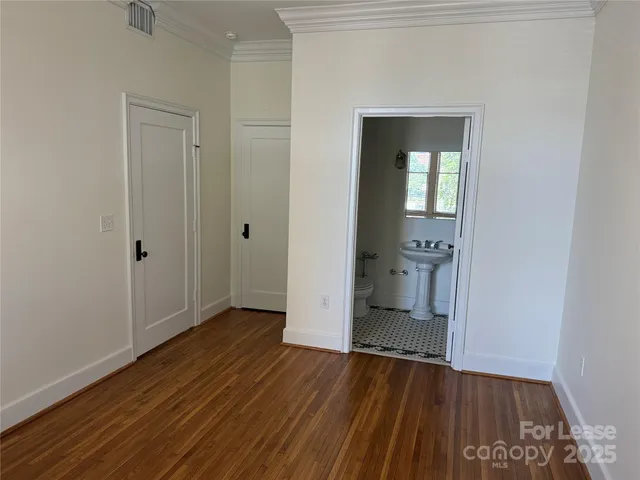 $1,399 | 515 North Church Street, Unit 204, Charlotte, NC 28202