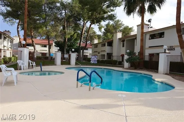 $1,350 | 6619 West Tropicana Avenue, Unit 202, Las Vegas, NV 89103