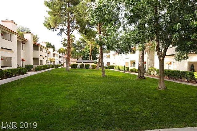 $1,350 | 6619 West Tropicana Avenue, Unit 202, Las Vegas, NV 89103