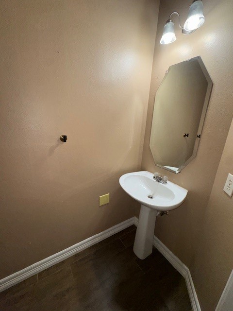 6815 Independence Boulevard Baytown, TX 77521 - Photo 24 of 24 a bathroom with a sink toilet