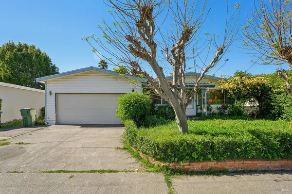 $550,000 | 1533 Joan Drive, Petaluma, CA 94954