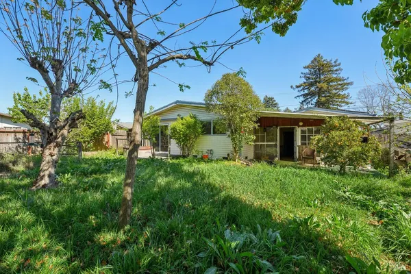 $550,000 | 1533 Joan Drive, Petaluma, CA 94954