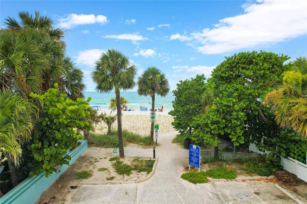 812 Gulf Boulevard, Unit 3 Indian Rocks Beach, FL 33785 - Photo 42 of 44