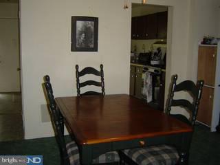 442 Probasco Road East Windsor, NJ 08520 - Photo 3 of 6