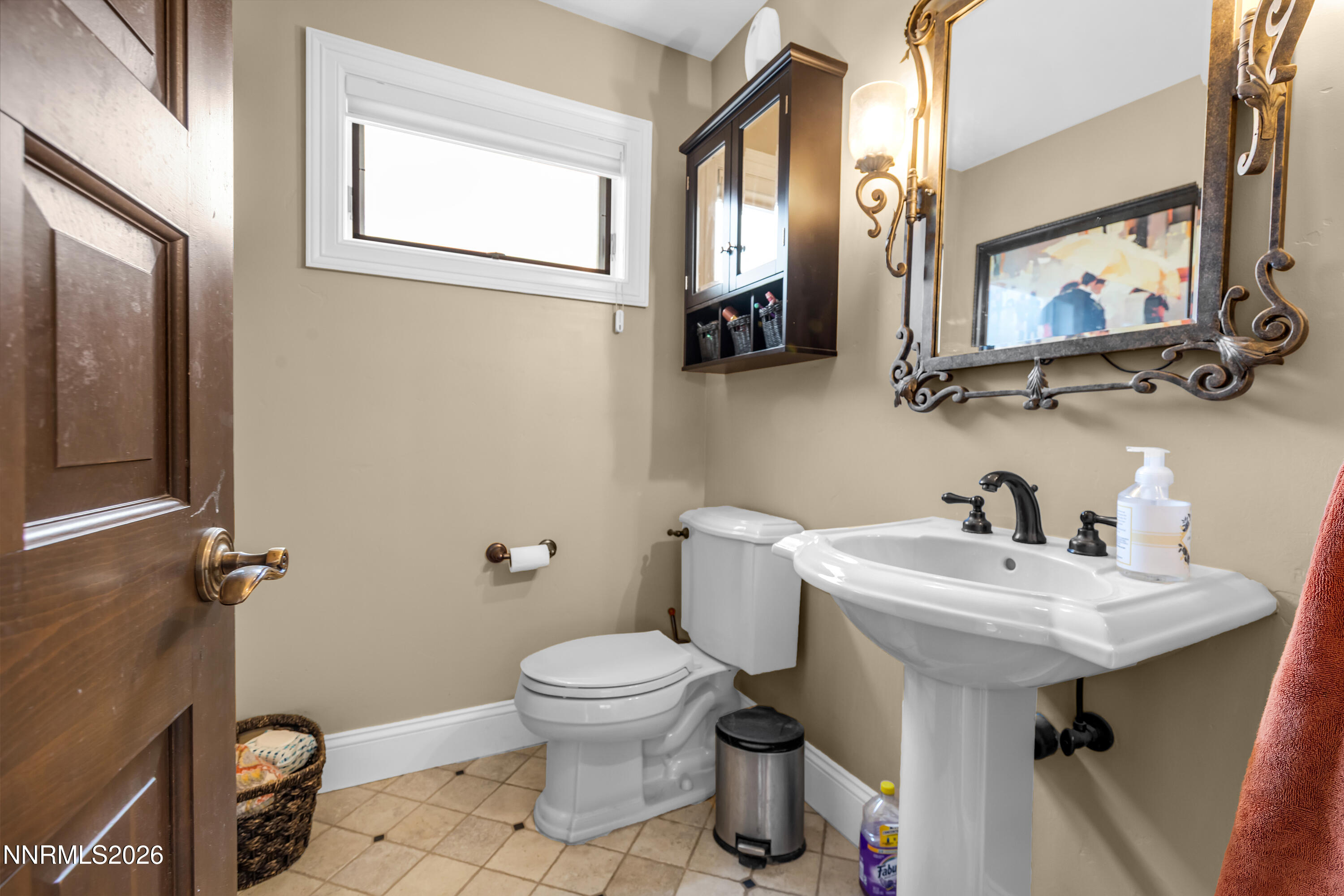 4260 Longknife Road Reno, NV 89519 - Photo 13 of 76 Longknife4260-009