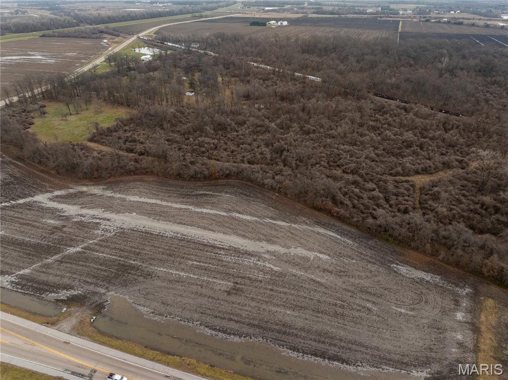 4220 New Poag Road South Roxana, IL 62087 - Photo 3 of 19