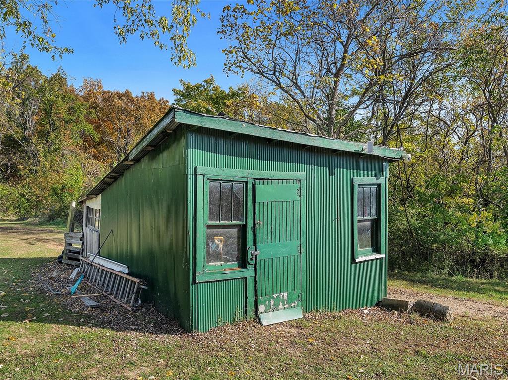 508 Hughes Ford Road Sullivan, MO 63080 - Photo 5 of 34