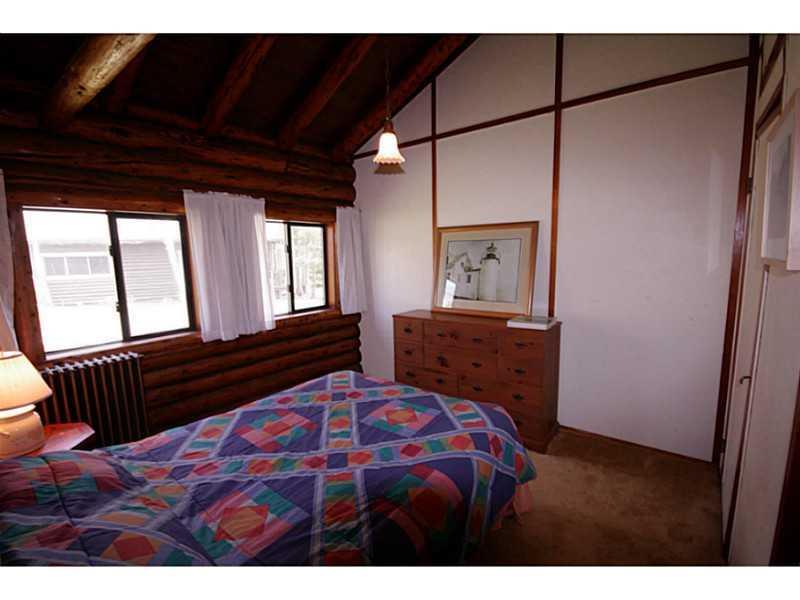 29 Sunset Road Boothbay Harbor, ME 04538 - Photo 25 of 35 Bedroom. bedroom #3 alt