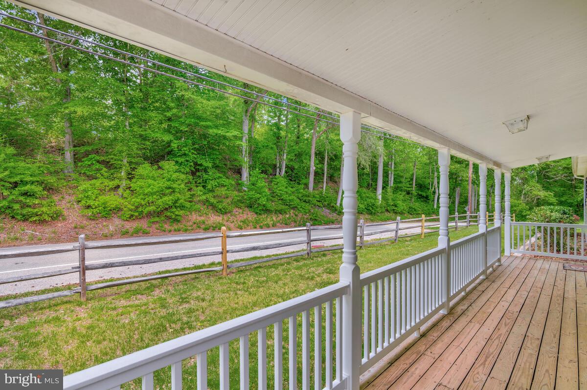 1955 Wilson Road Huntingtown, MD 20639 - Photo 4 of 45