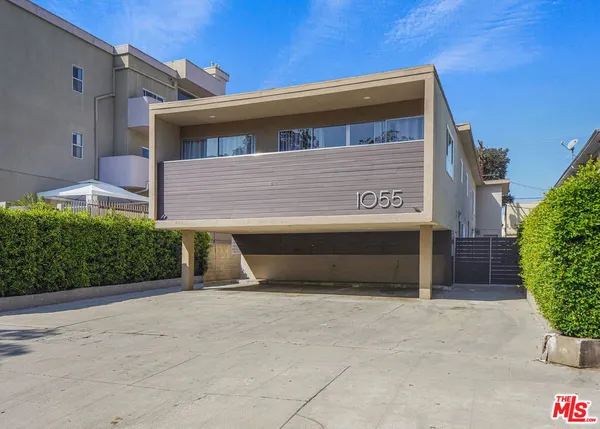 $4,650 | 1055 South Bedford Street, Unit 2, Los Angeles, CA 90035