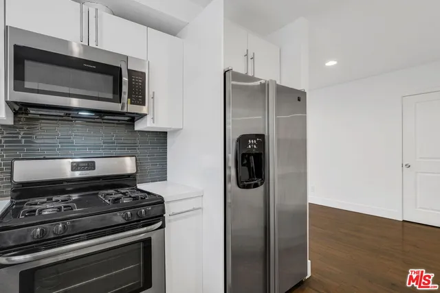 $4,850 | 1055 South Bedford Street, Unit 2, Los Angeles, CA 90035