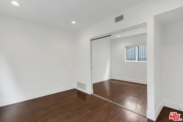 $4,650 | 1055 South Bedford Street, Unit 2, Los Angeles, CA 90035
