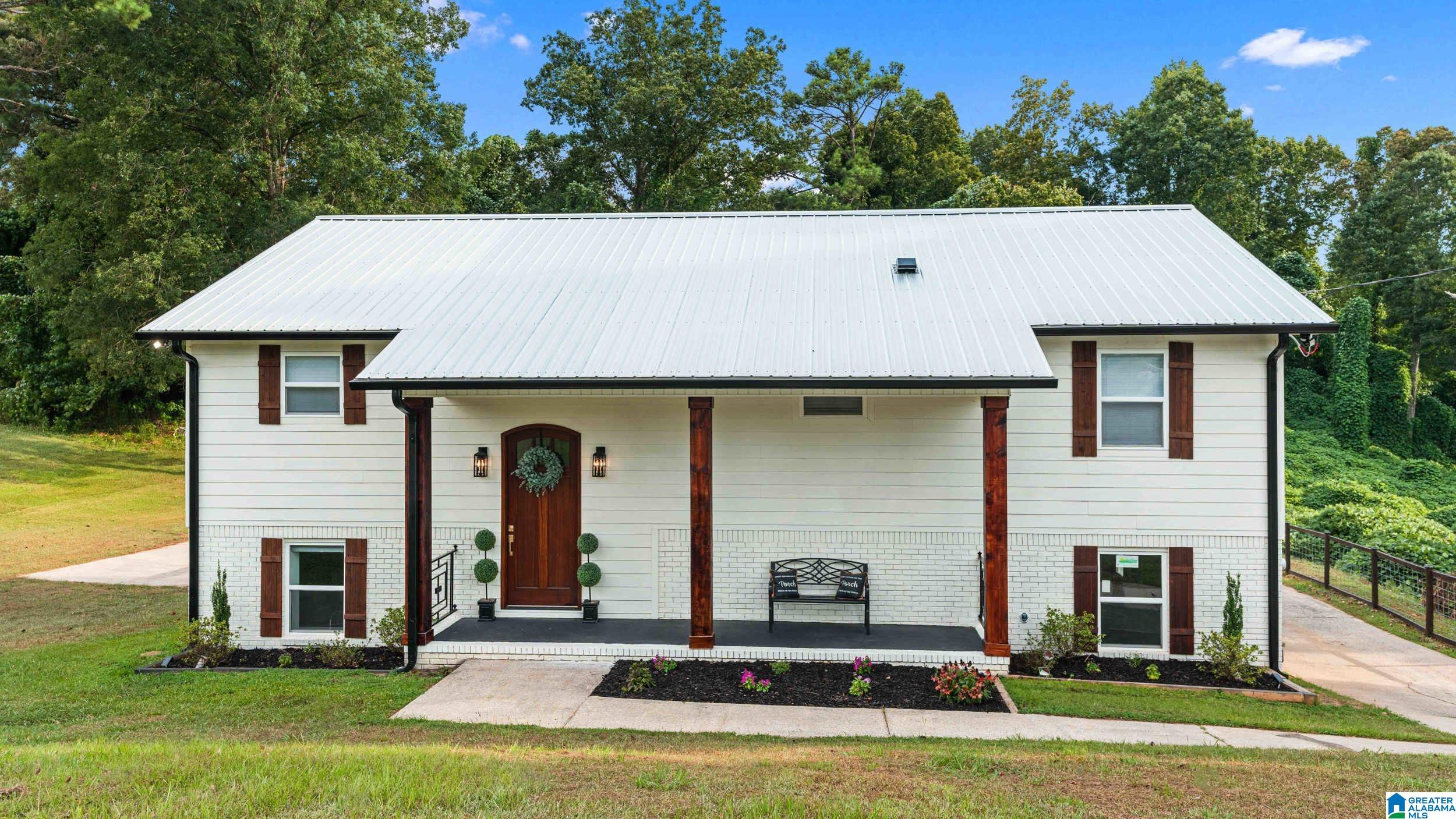 405 4th Street Pleasant Grove, AL 35127 - Photo 2 of 65