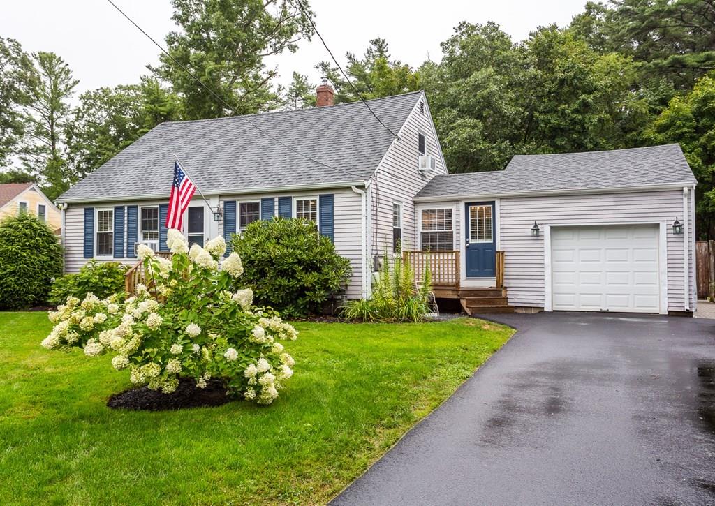 237 Reed Street Hanson, MA 02341 - Photo 1 of 26 Gallery Image 1