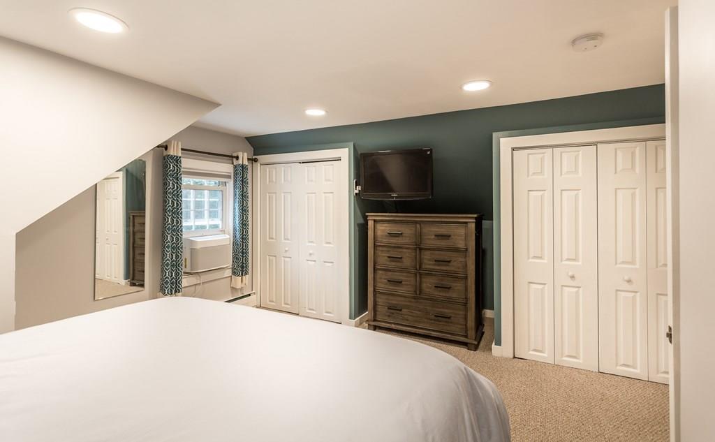 237 Reed Street Hanson, MA 02341 - Photo 11 of 26 Gallery Image 11