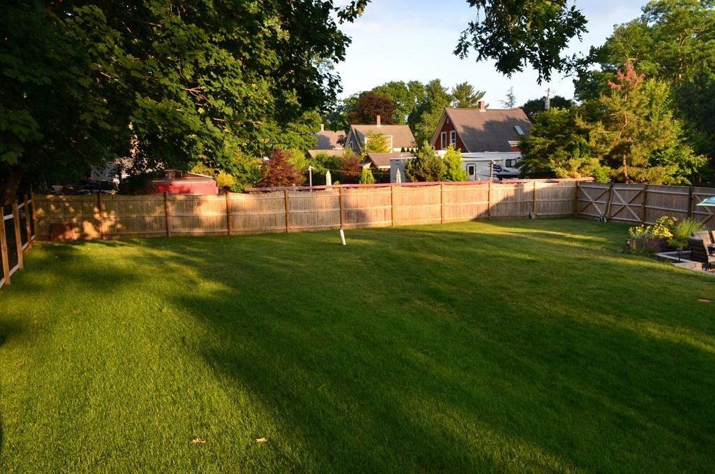 237 Reed Street Hanson, MA 02341 - Photo 19 of 26 Gallery Image 19