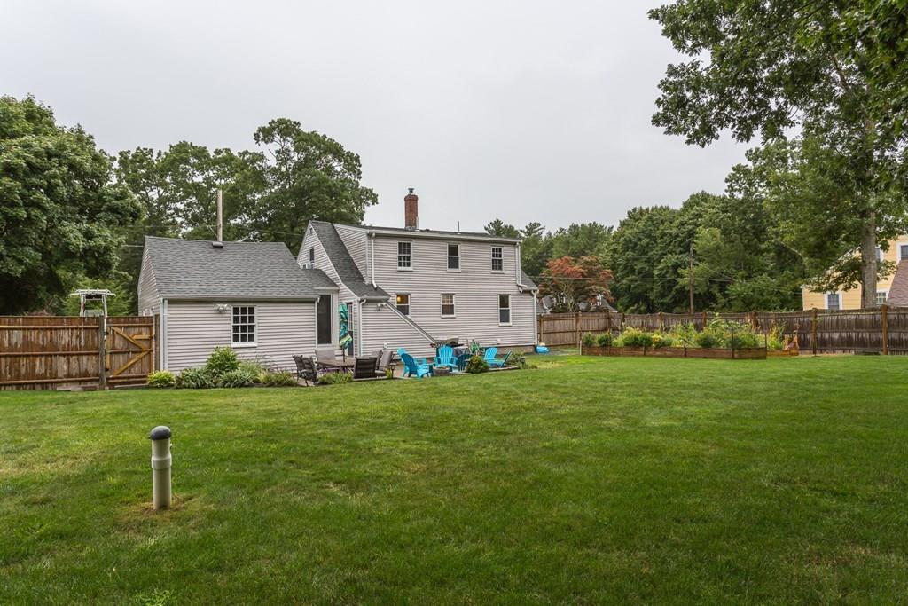 237 Reed Street Hanson, MA 02341 - Photo 23 of 26 Gallery Image 23