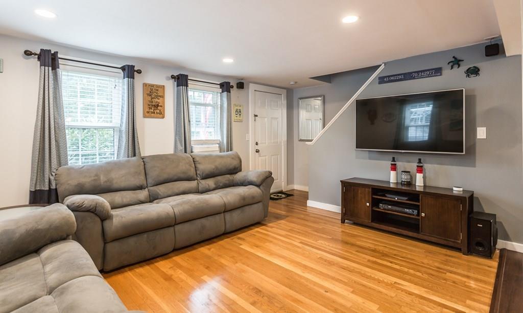 237 Reed Street Hanson, MA 02341 - Photo 6 of 26 Gallery Image 6