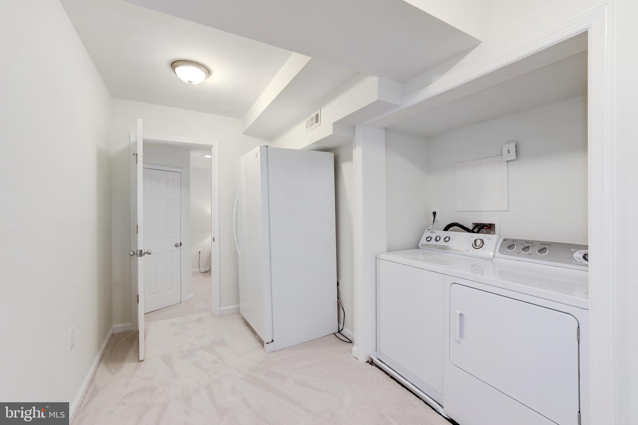 2463 Pyrenees Court Reston, VA 20191 - Photo 37 of 44 Gallery Image 37