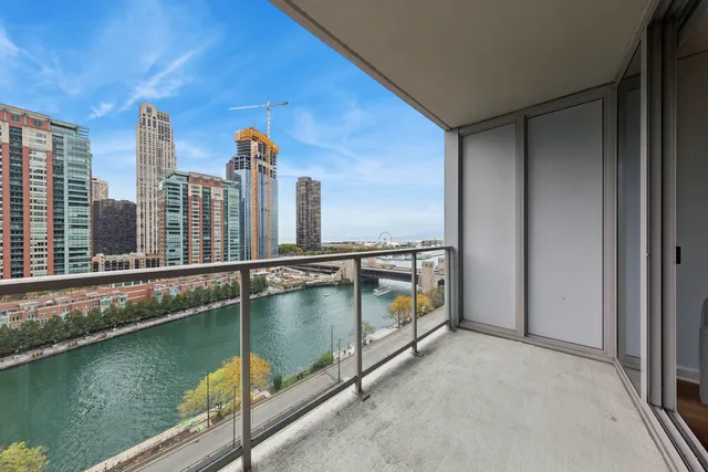 $4,050 | 420 East Waterside Drive, Unit 1108, Chicago, IL 60601