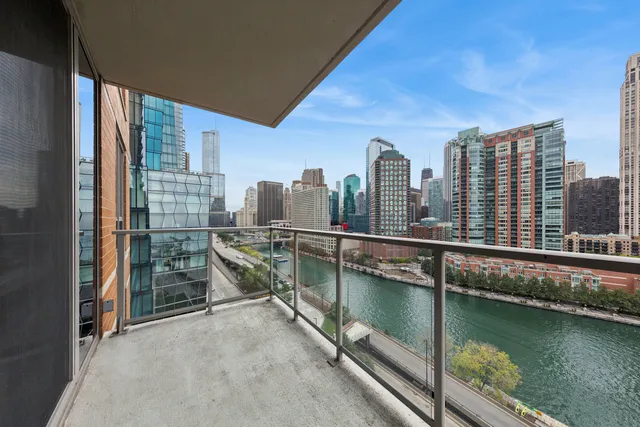 $4,050 | 420 East Waterside Drive, Unit 1108, Chicago, IL 60601