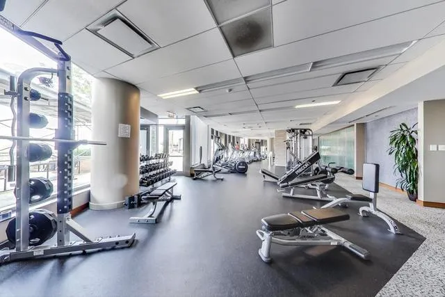 $4,050 | 420 East Waterside Drive, Unit 1108, Chicago, IL 60601