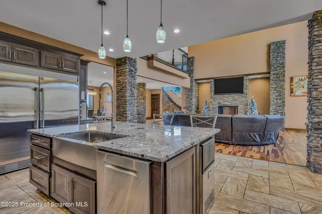 $1,999,900 | 815 Oak Street, Archbald, PA 18403