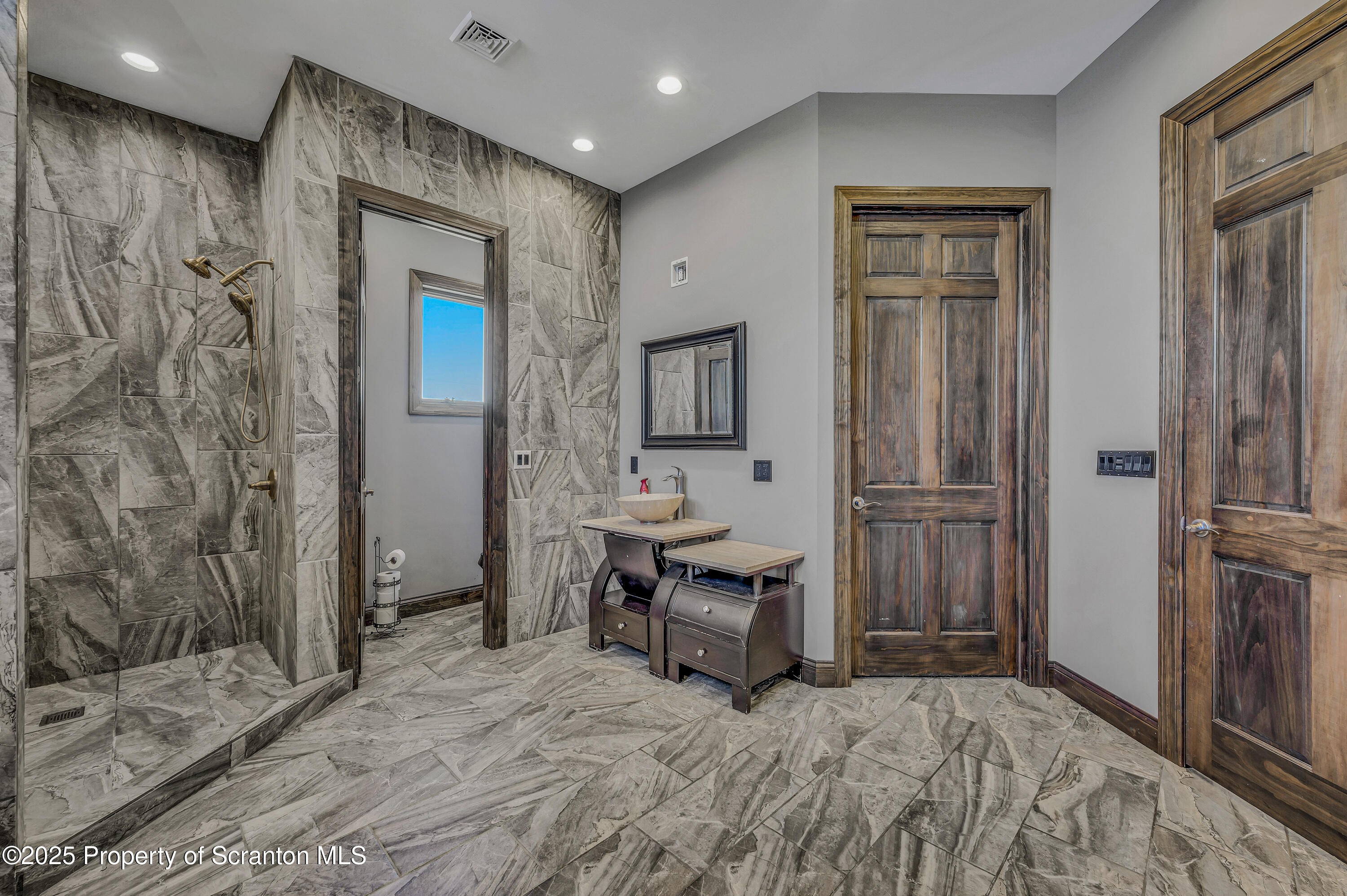 815 Oak Street Archbald, PA 18403 - Photo 37 of 85 Oak_-82