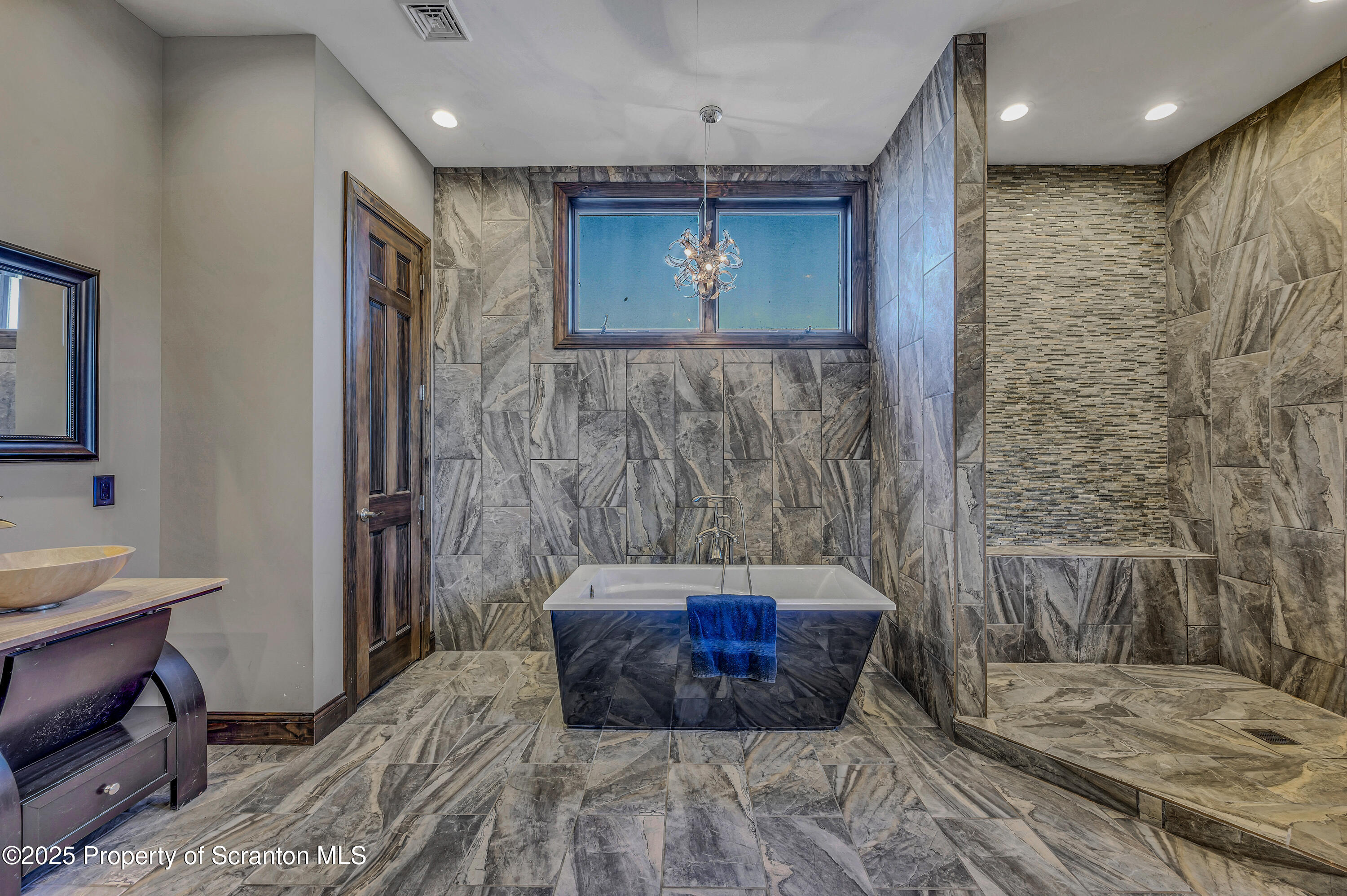 815 Oak Street Archbald, PA 18403 - Photo 42 of 85 Oak_-77