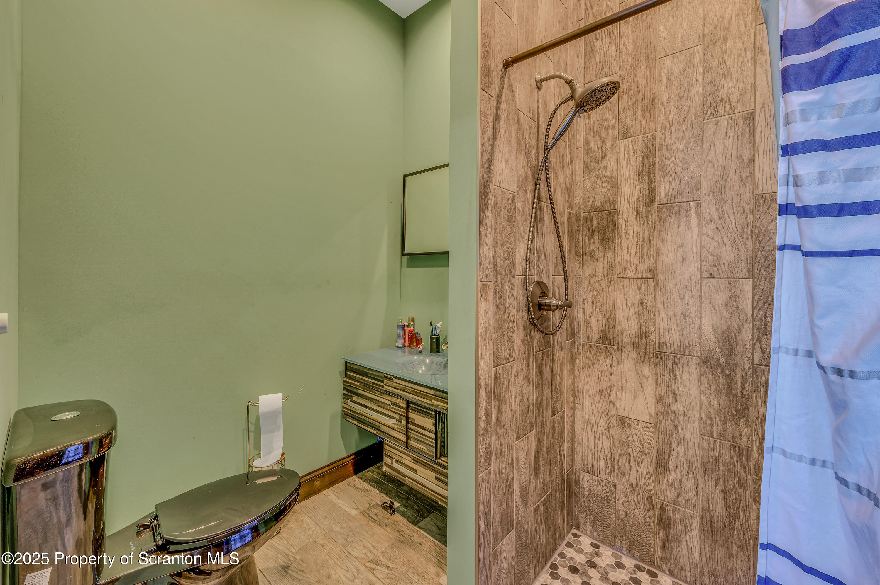 815 Oak Street Archbald, PA 18403 - Photo 61 of 85 a bathroom with a shower and a toilet