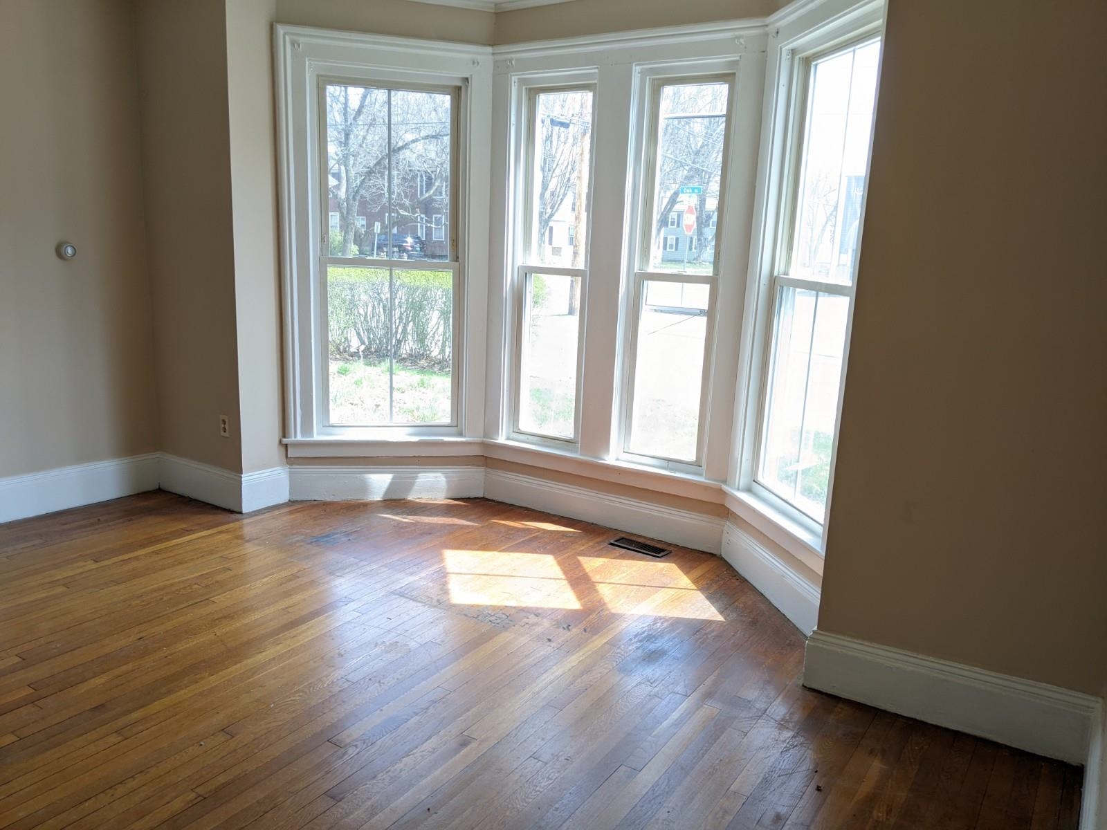 80 Atkinson Street Rockingham, VT 05101 - Photo 5 of 20