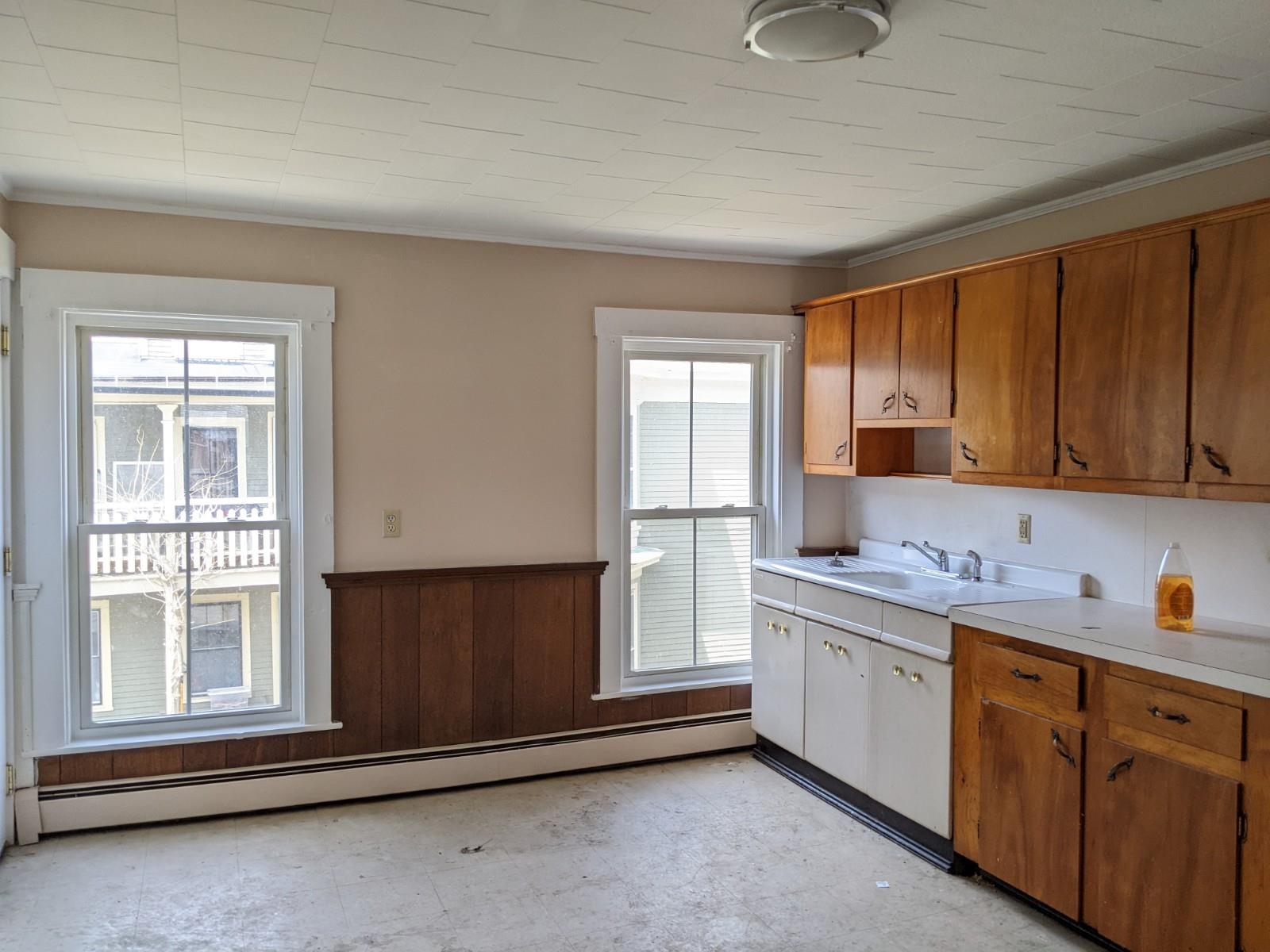 80 Atkinson Street Rockingham, VT 05101 - Photo 6 of 20