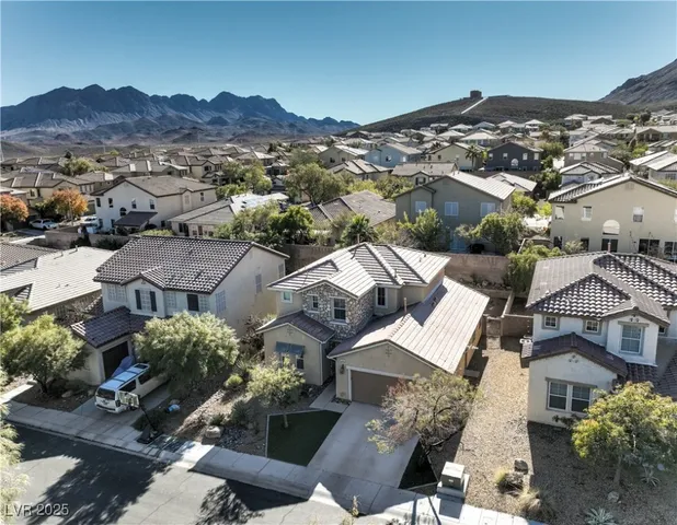 $525,000 | 189 Carneros Avenue, Henderson, NV 89002