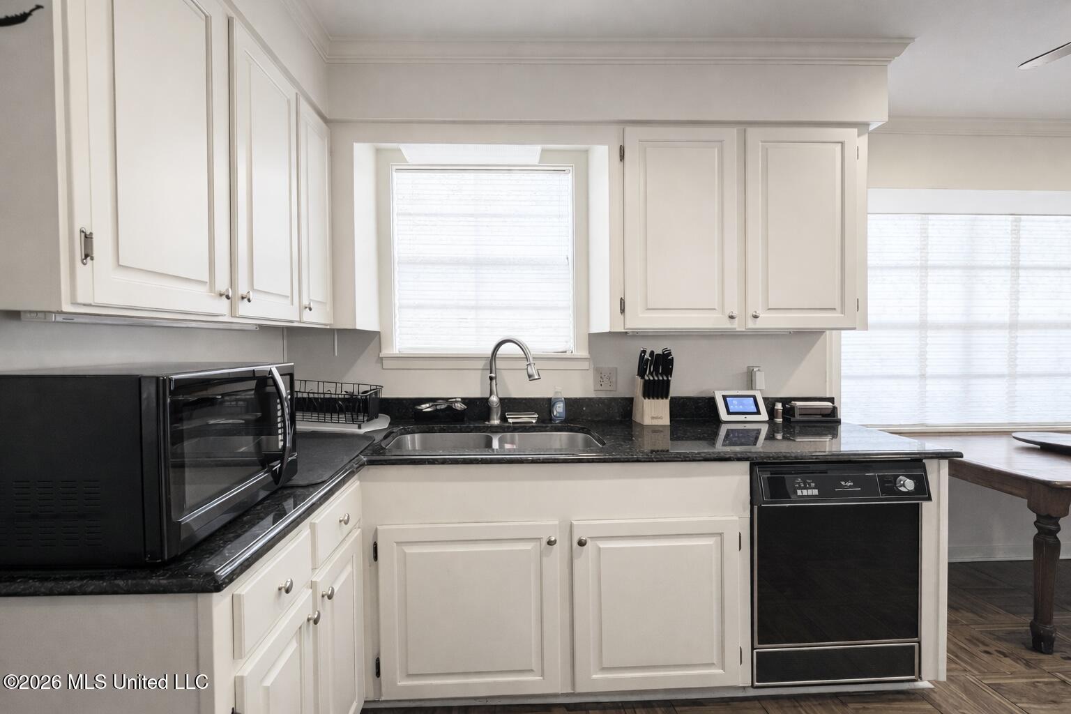 1 Pecan Way Natchez, MS 39120 - Photo 12 of 33 7E1DC644-3EA8-44A2-AE63-792BEE8EC3C0