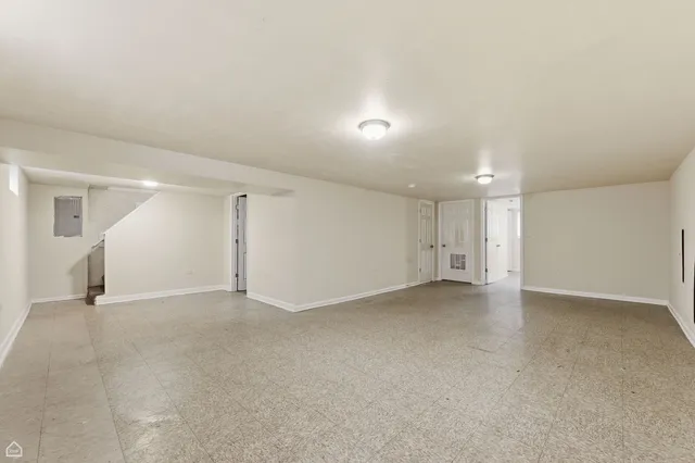 $189,900 | 16364 Evans Avenue, South Holland, IL 60473