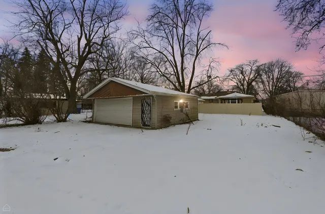 $189,900 | 16364 Evans Avenue, South Holland, IL 60473
