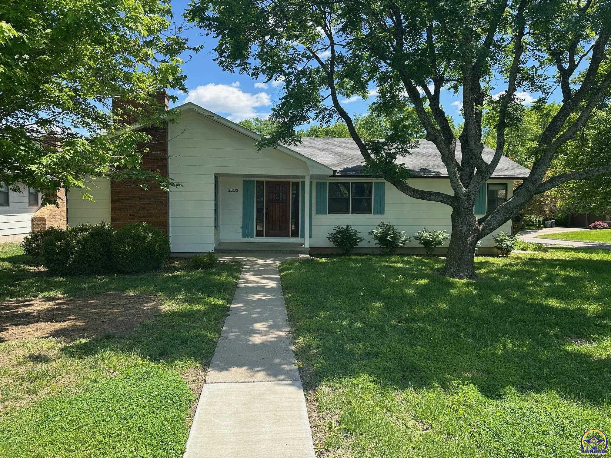 2802 Prairie Street Emporia, KS 66801 - Photo 1 of 37 Front of House