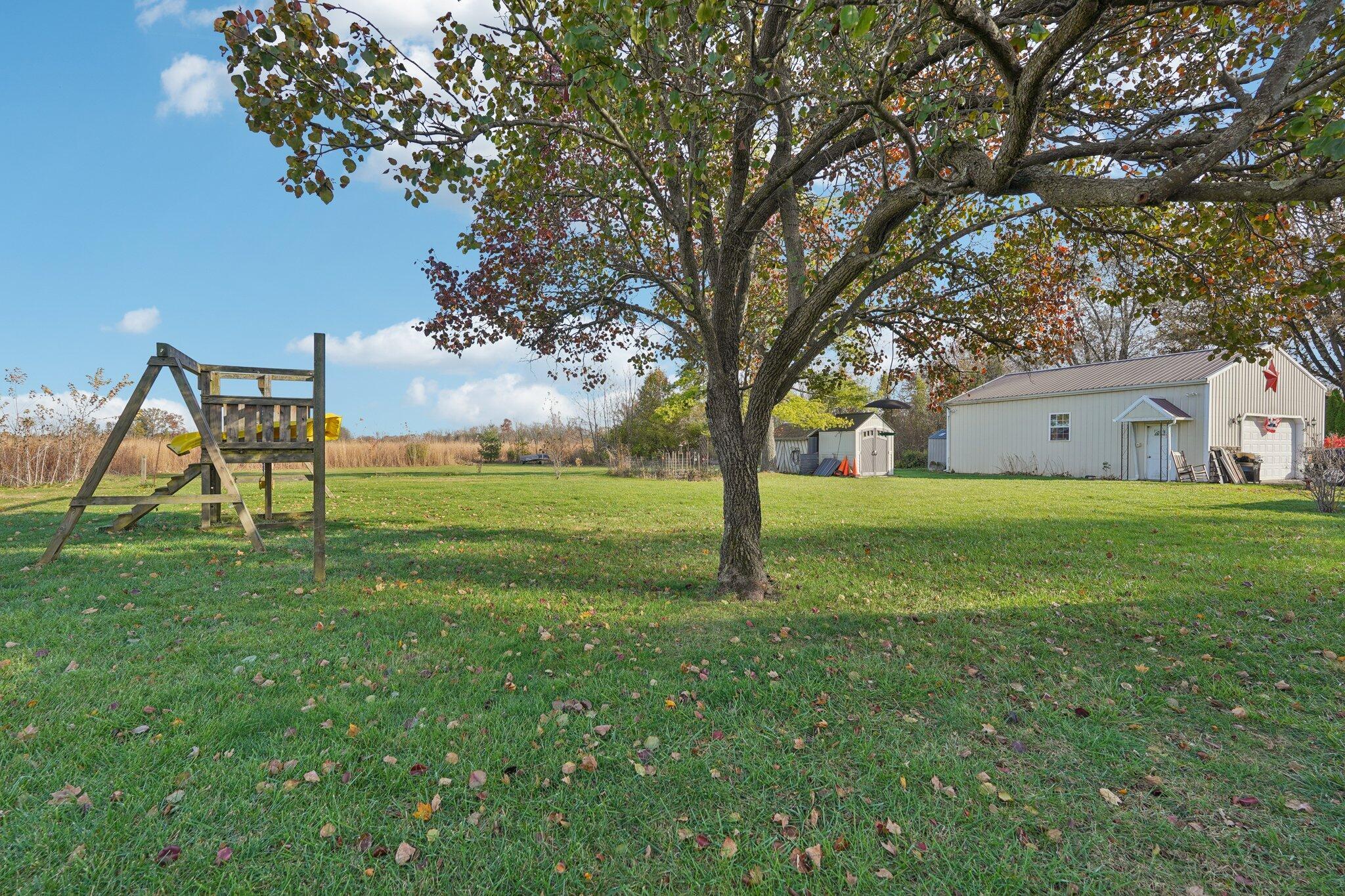 890 Murnan Road Galloway, OH 43119 - Photo 3 of 34 Rear Yard